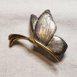 Stuning Brushed Antiqued Silvertone And Goldtone Liz Claiborne Butterfly Brooch